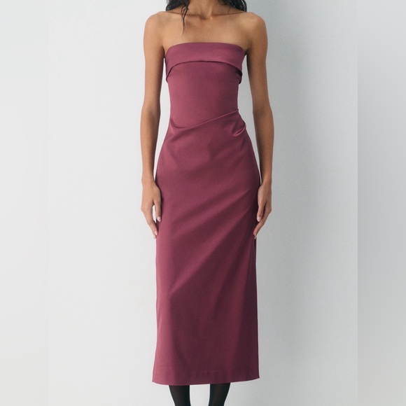 Aritzia Dresses & Skirts - Aritzia - Exclusive Satin Dress (Opera Rose color)